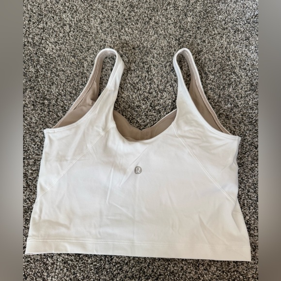 White Lululemon align tank - Picture 2 of 3